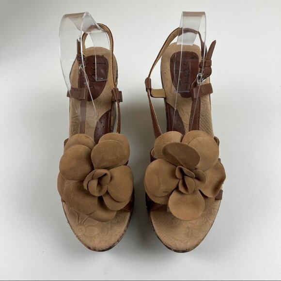 b.o.c. Born Concepts Suede Floral Wedges - Picture 2 of 8